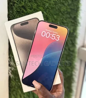 Apple iPhone 15 Pro Max 256 GB White