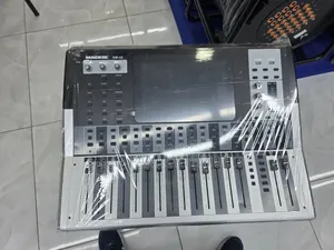 Mackie Dm-32 Digital Mixer