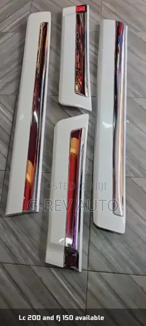 Landcruiser  200 Series/Prado 150 Door Moulding.