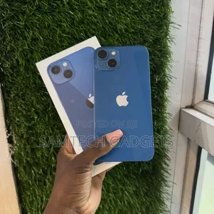 New Apple iPhone 13 128 GB Blue