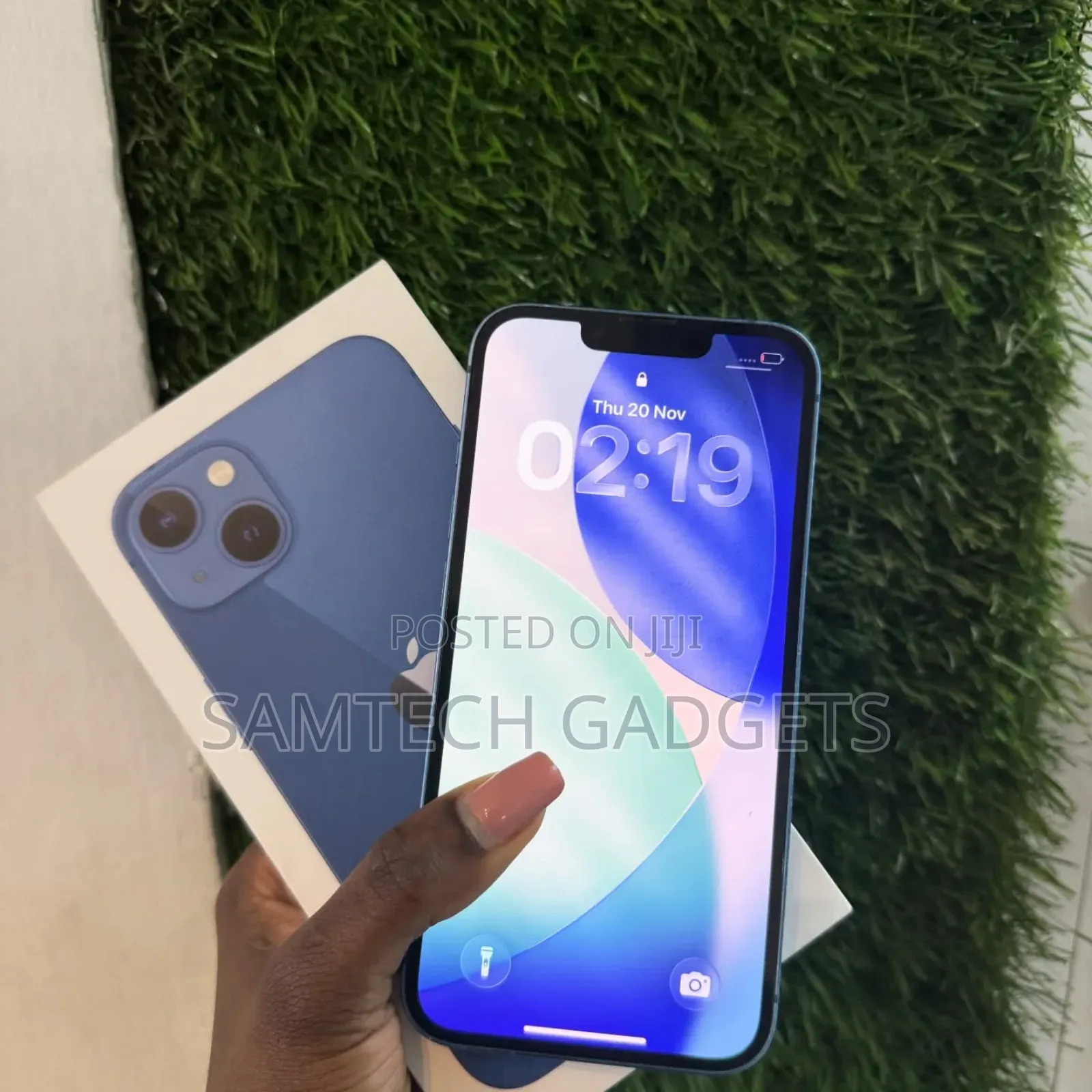 New Apple iPhone 13 128 GB Blue