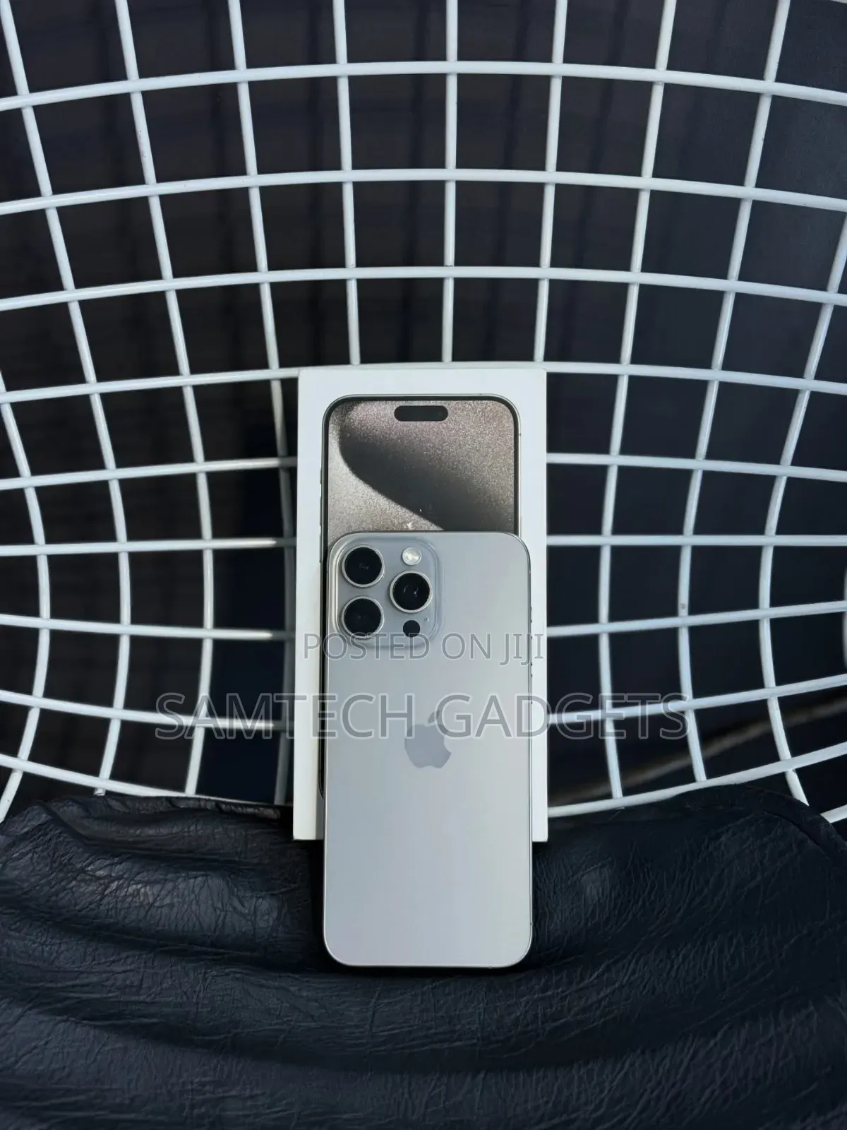 Apple iPhone 15 Pro Max 256 GB Silver