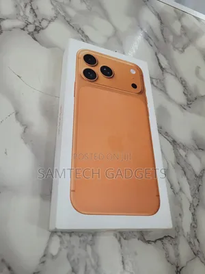 New Apple iPhone 17 Pro Max 256 GB Orange