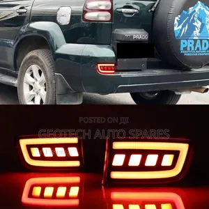 Toyota Landcruiser Prado Fj 120 Rear Bumper Reflector
