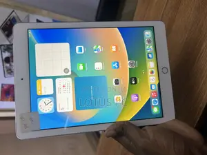 Apple iPad Pro 9.7 (2016) 128 GB Silver