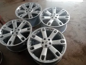 Range Rover Sport House 22 Inch Rims