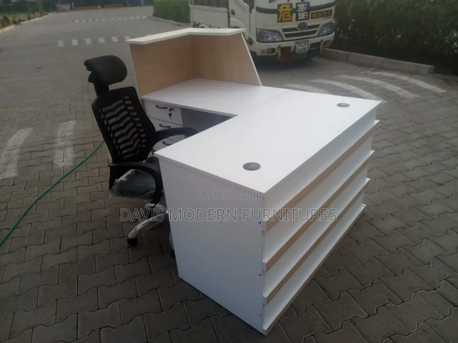 Modern L-Shaped Reception Desk
