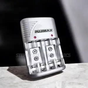 Fast Charging Intelligent Rechargeable Batteries 4slot Battery Charger