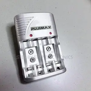 Space Efficient Rechargeable Batteries 4 Slot Battery Charger