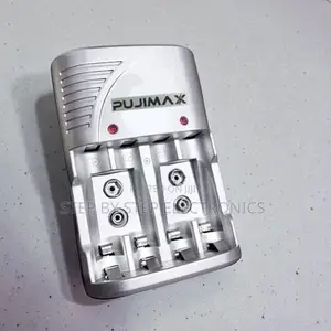 Long Term Reliability Rechargeable Batteries 4 Slot Battery Charger