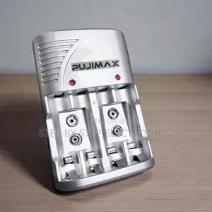 Efficient and Convenient Rechargeable Batteries 4 Slot Battery Charger