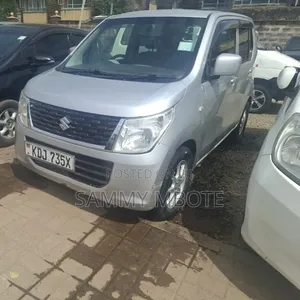 Suzuki Wagon R 660 Petrol FWD 2015 Silver