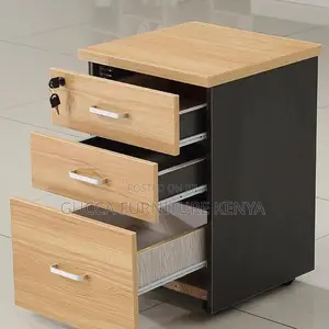 4-way Brown Office Modular Workstation