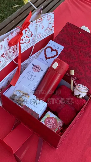 Ladies Valentine's Gift Set