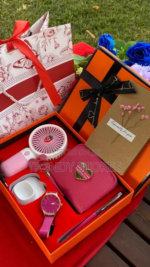 Ladies Valentine's Gift Set