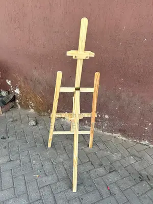 Easel Stand for Canvases and Whiteboards