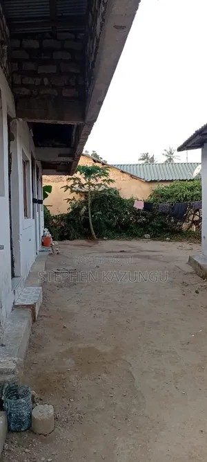 8bdrm House in Kona Ya Chief Near, Ukunda for sale