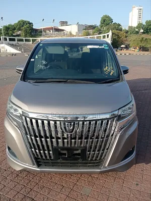 Toyota Esquire 2.0 FWD (7 seater) 2018 Brown