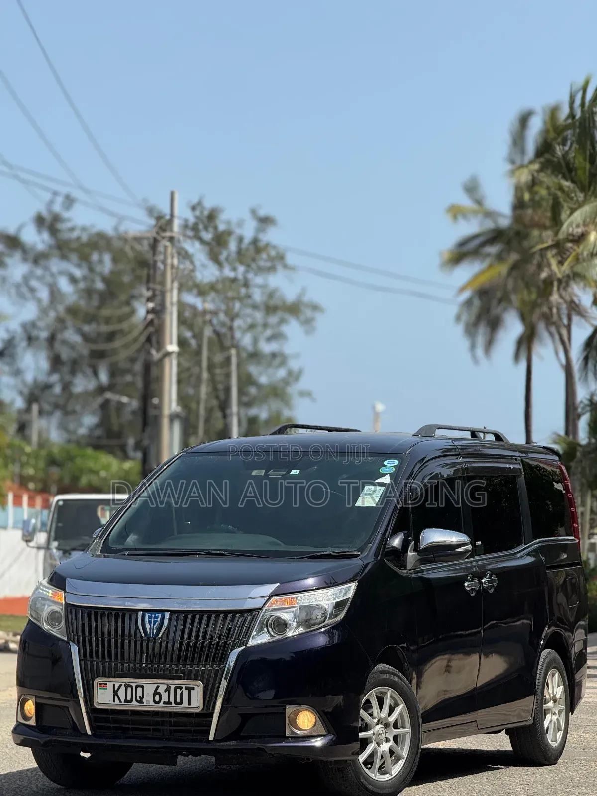 Toyota Esquire 2017 Black