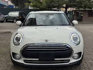 Mini Clubman 2019 Beige