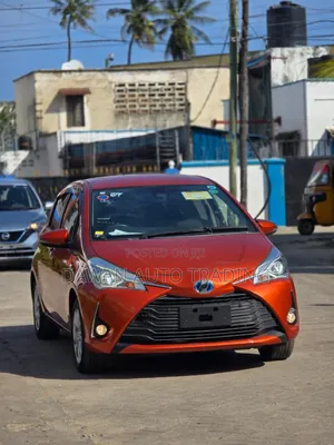 Toyota Vitz 1.5 FWD 5dr 2019 Orange