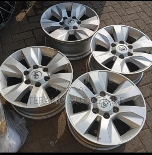 Original Rims - main view
