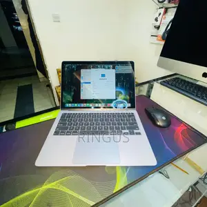 Laptop Apple MacBook Air 2020 16GB Intel Core I7 SSD 256GB