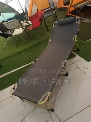 Strong Foldable Bed – Ideal for Outdoor Adventures