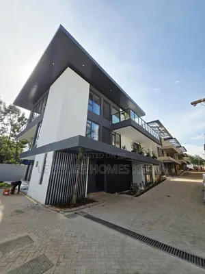 5bdrm Villa in Lavington for sale