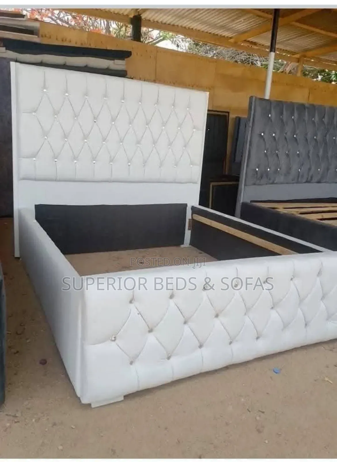 Modern White 5 by 6 Bed