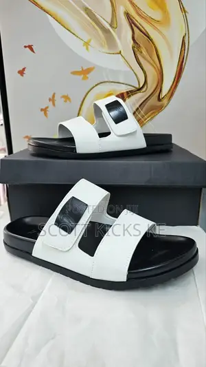 Giuseppe Zanotti Sandals 'White'
Quality 