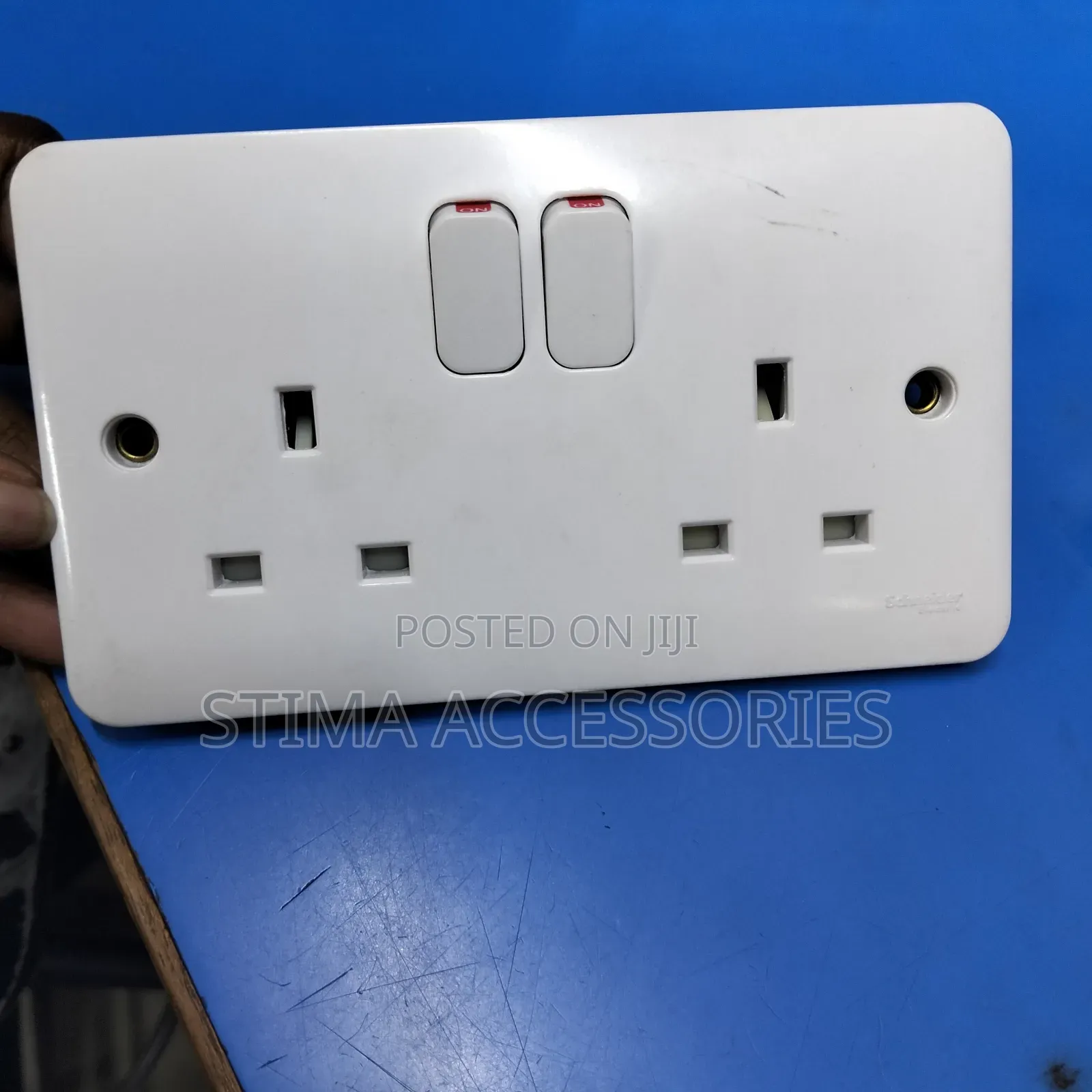 Schneider Double Socket