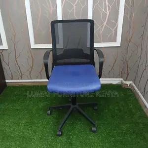 Captain Mesh Office Chair (Blue Leather Seat Black Mesh Back)
