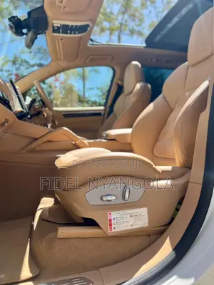 Porsche Cayenne Platinum Edition AWD 2018 White