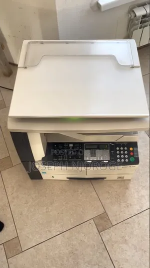 Kyocera Km 2020