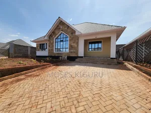 3bdrm Bungalow in Kenyatta Road for rent