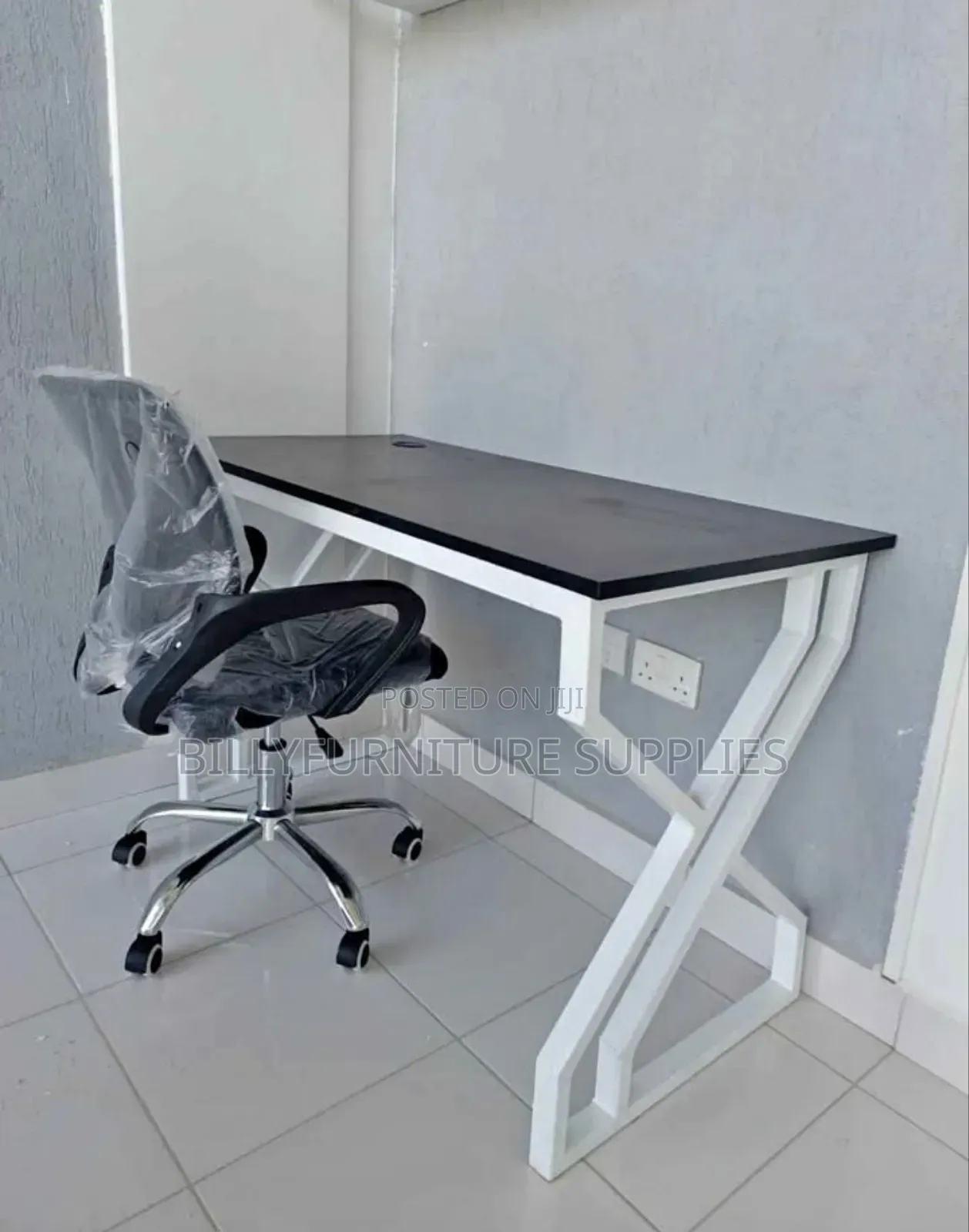 Metallic Table With White Leg