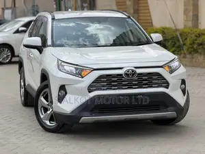 Toyota RAV4 2020 White