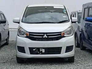 Mitsubishi EK Wagon 660 FWD 2018 White