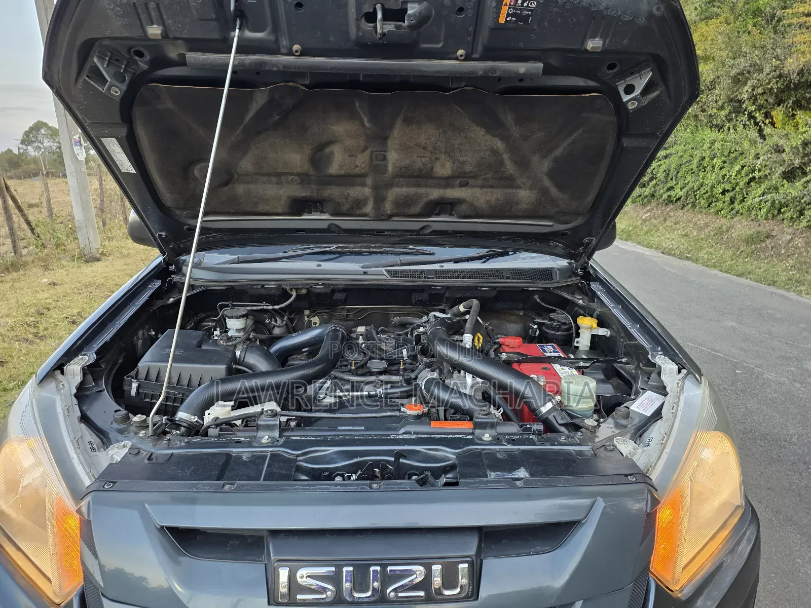 Isuzu D-MAX 2023 Gray