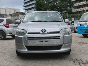 Toyota Succeed 2020 Silver
