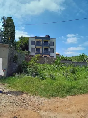 Commercial Plot (40*70) for Sale in Nairobi, Kasarani Near Hunters