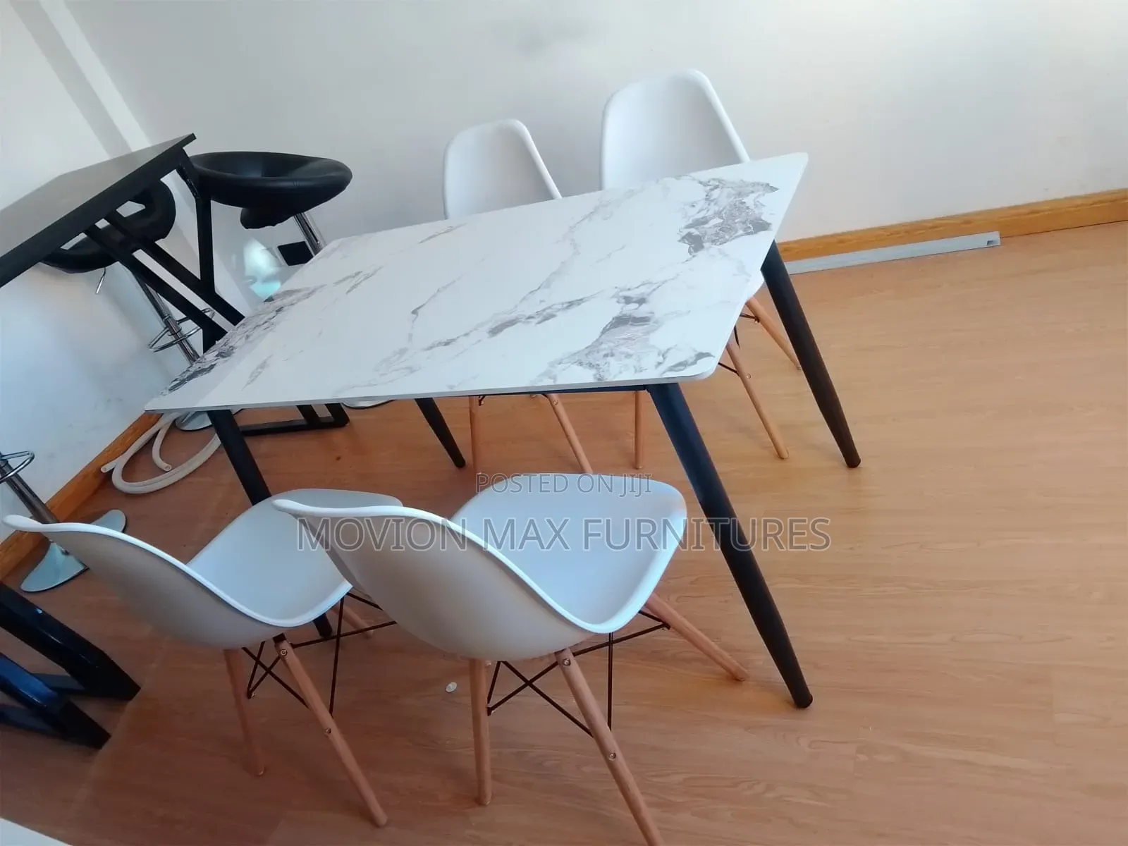 Dinning Table Home/Restaurant Set