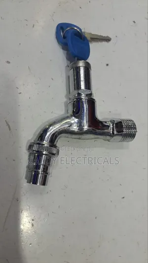 Lockable Outdoor Water Faucet With a Key