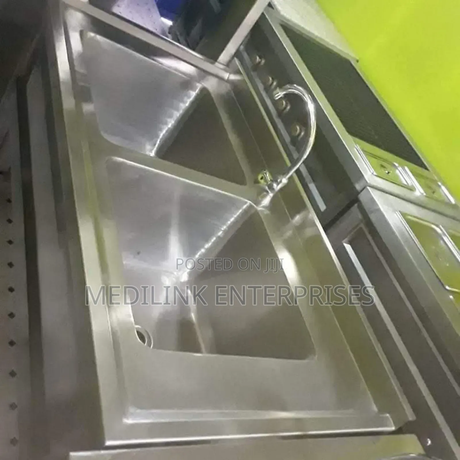 Customized Laundry Sinks