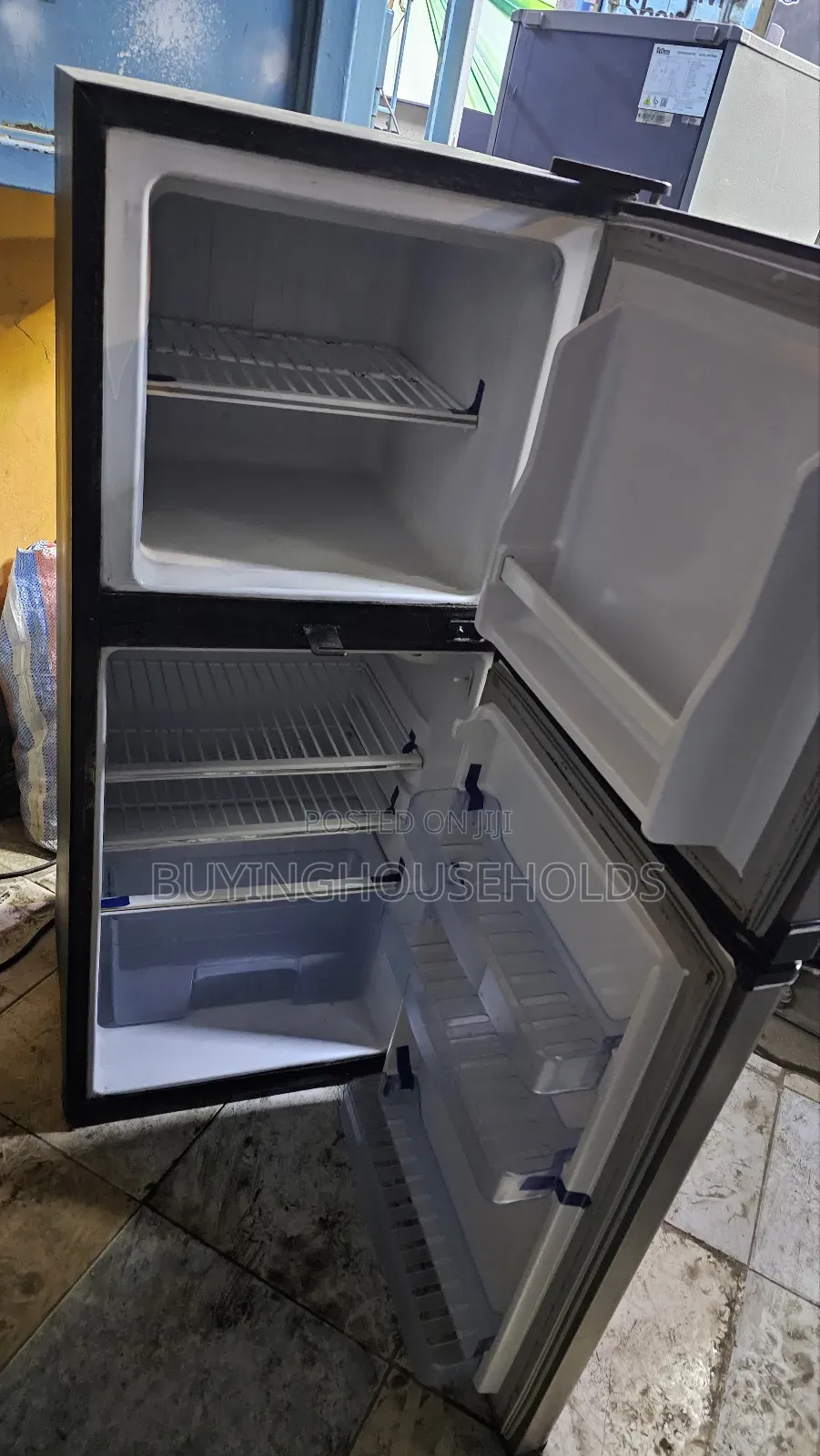 Von 120l Fridge