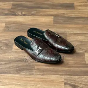 John Foster Brown / Black Crocodile-Patterned Leather Half-Shoes