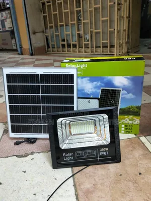 Ip 67 Led Solar Floodlight 300watts + Panel 16 Hrs Working