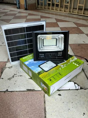 Ip 67 Super Bright Led Solar Floodlight 300 Watts + Panel