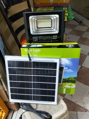 Top Security Ip 67 Solar Flood Light 300 Watts + Panel Set
